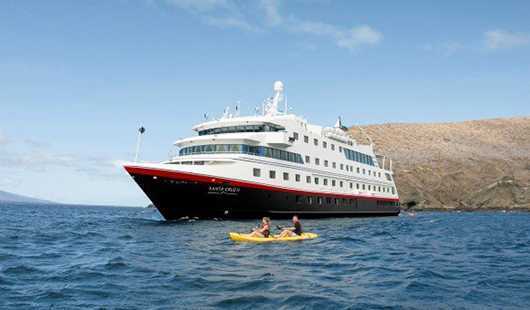 Croisière d’expédition dans les îles Galápagos – Sur les traces de Darwin avec Hurtigruten Expeditions